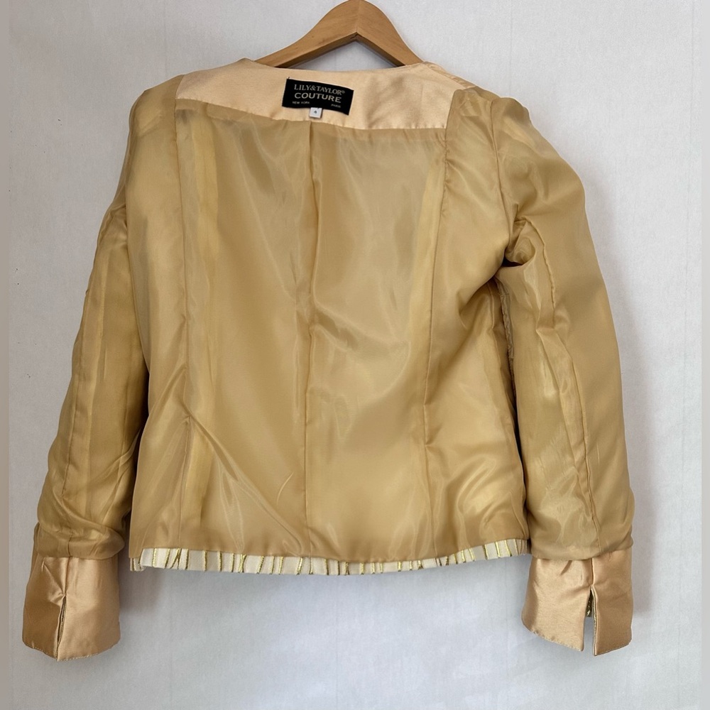 Lily & Taylor  New York GORGEOUS LUXURY Suit 3 pcs Size 4 Couture - Picture 8 of 17